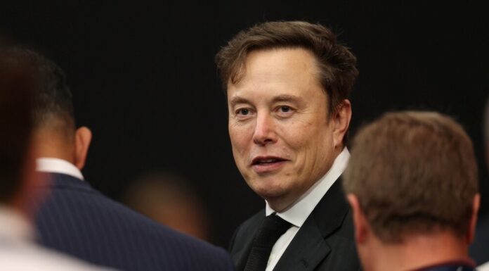 Тривала битва за зарплату Ілона Маска наближається до вирішення