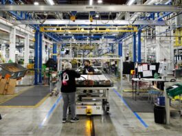 Г.М. Попередній перегляд розмовних автомобілів, дешевших акумуляторів та інших нових технологій