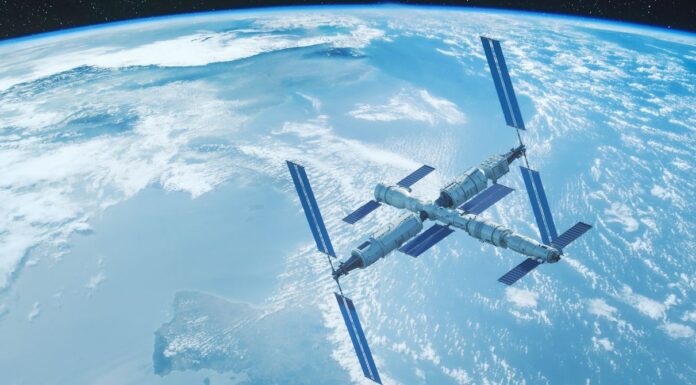 Космос, Шторми та Скандали: Головні події тижня