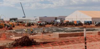 Борги в гонитві за ШІ: ризиковані ставки чи розумні інвестиції?