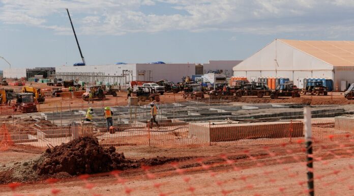 Борги в гонитві за ШІ: ризиковані ставки чи розумні інвестиції?