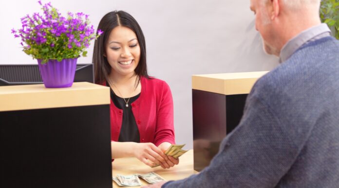 Розклад роботи банку First Horizon: повний довідник про години роботи відділень