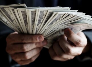 O teto de um bilhão de dólares: e se houvesse um patrimônio líquido máximo?