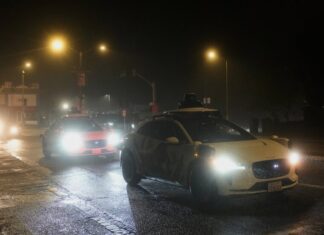 Відновлення електроенергії в Сан-Франциско після масштабного знеструмлення