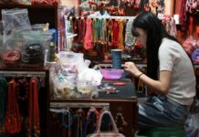 Швидке зростання Китаю: технології, суспільство та глобальні зміни