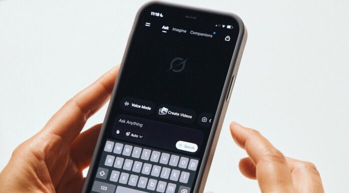 Grok AI створює відверті зображення користувачів, що викликає обурення в X