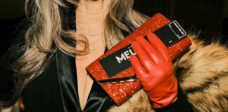 Незмінна привабливість Меланії Трамп: у колі її відданих шанувальників