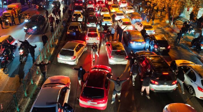 Іран посилює цифрове стеження за протестувальниками