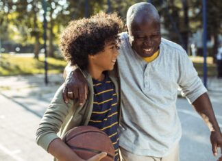 Батьки все частіше відкривають Roth IRA для маленьких дітей