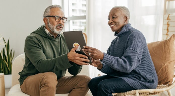 Ціна раннього виходу на пенсію: як очікування до 70 років збільшує виплати із соціального забезпечення