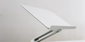 Незаменимые аксессуары для MacBook в 2026 году: лучшие решения и то, чего стоит избегать